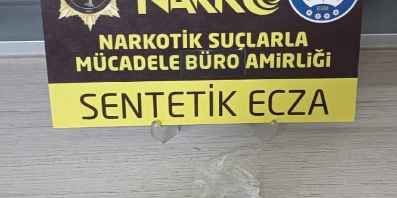 Araçta Uyuşturucu Kullanırken Yakalandılar