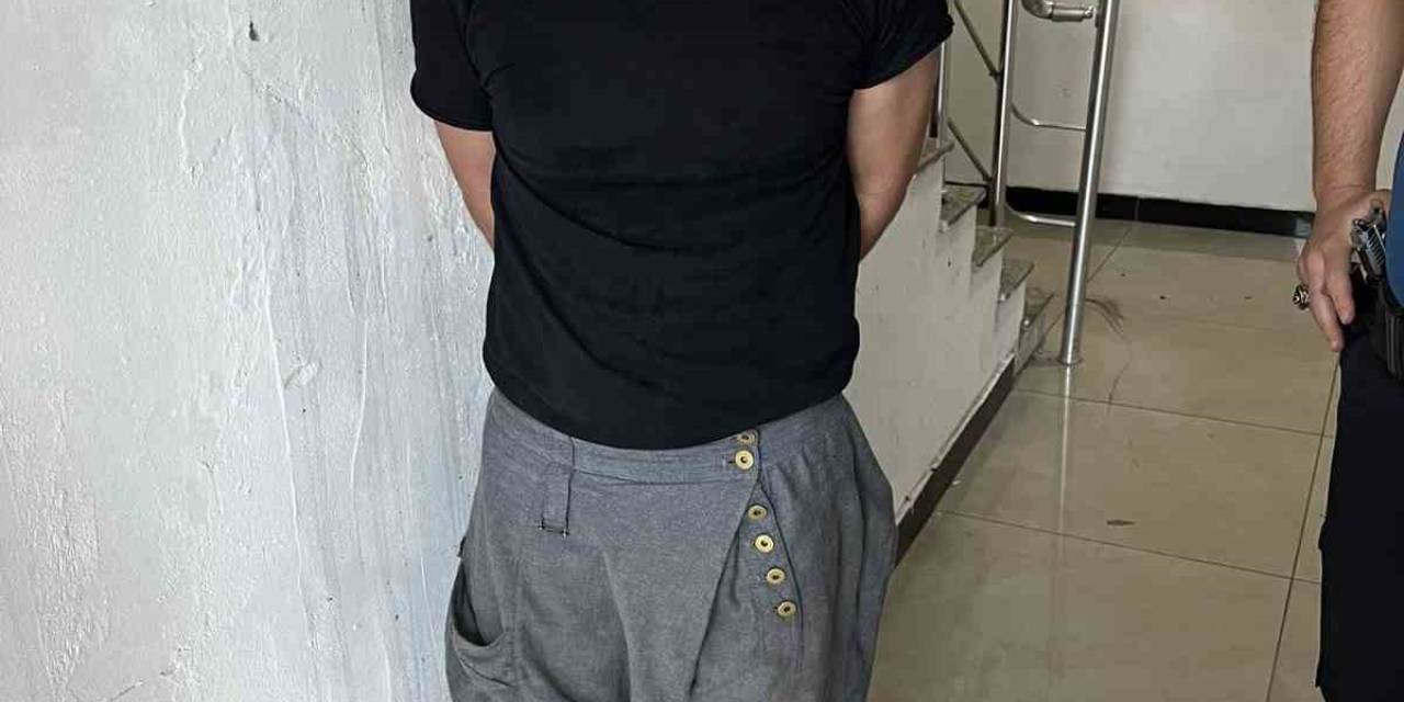 İçişleri Bakanı Yerlikaya: "Cami İmamını Okla Yaralayan M.g. Gözaltına Alındı"