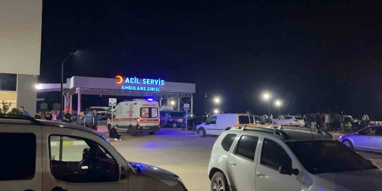 Osmaniye’de Çıkan Kavgada Belediye Başkanı Yaralandı