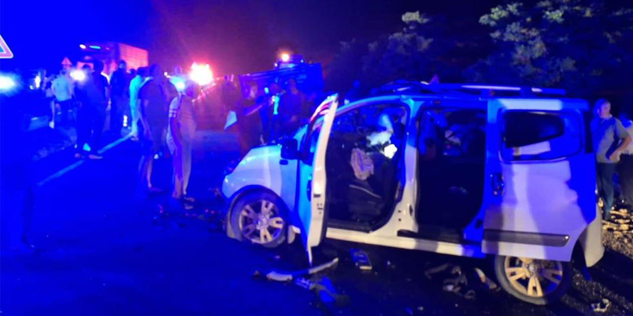 Tercan’da trafik kazası: 3 ölü, 3 yaralı