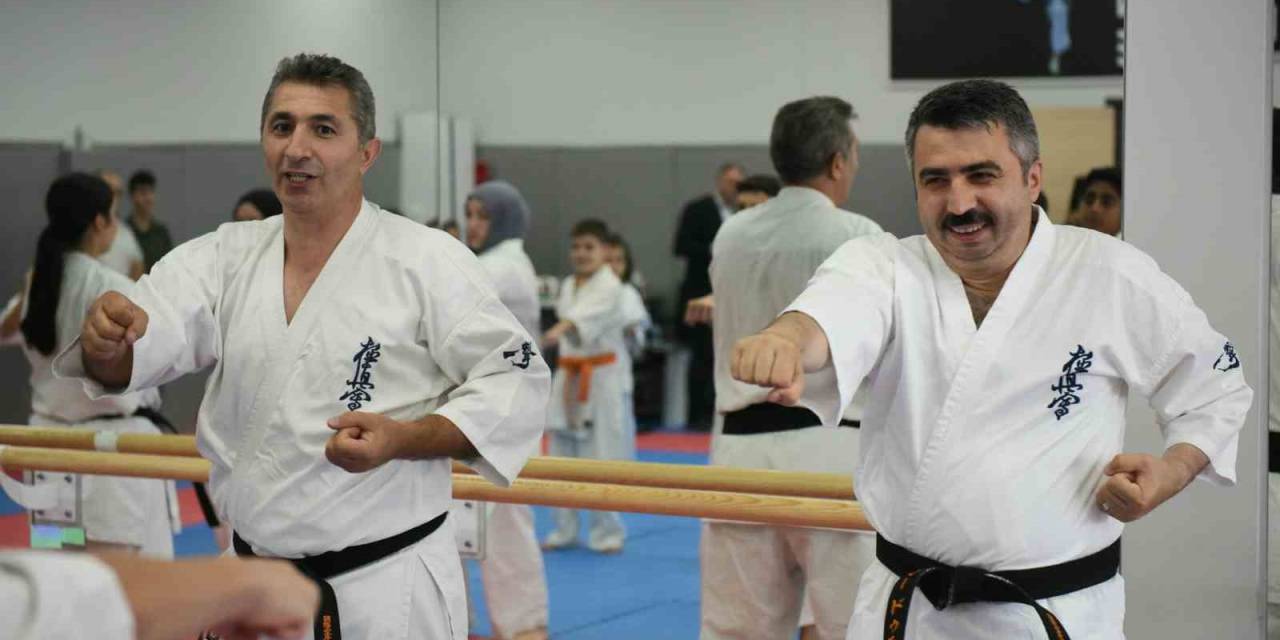 Başkan Yılmaz Belediyecilikte Karakuşağa Yükseldi...