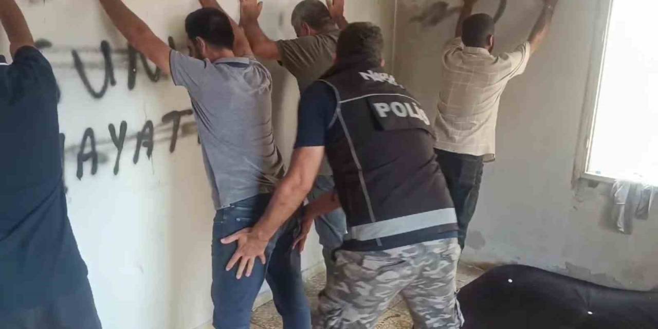 Metruk Binalarda Uyuşturucu Kullananlara ‘Şok’ Baskın