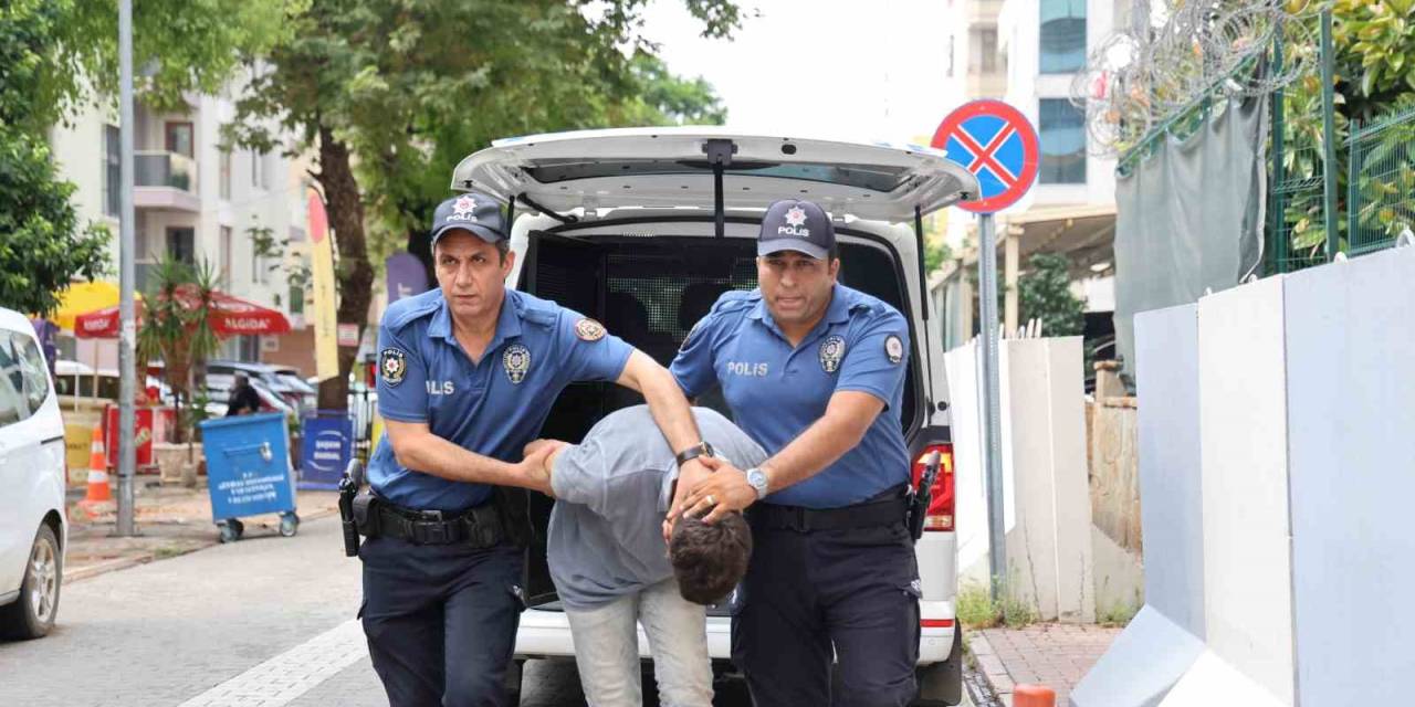 20 Yaşında 53 Yıl Hapis Cezasıyla Aranan Suç Makinesi Adana’da Parkta Yakalandı