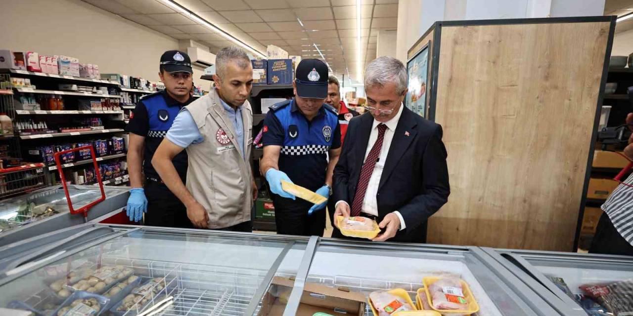 Tahmazoğlu: “Halkın Sağlığı İle Kimse Oynayamaz”