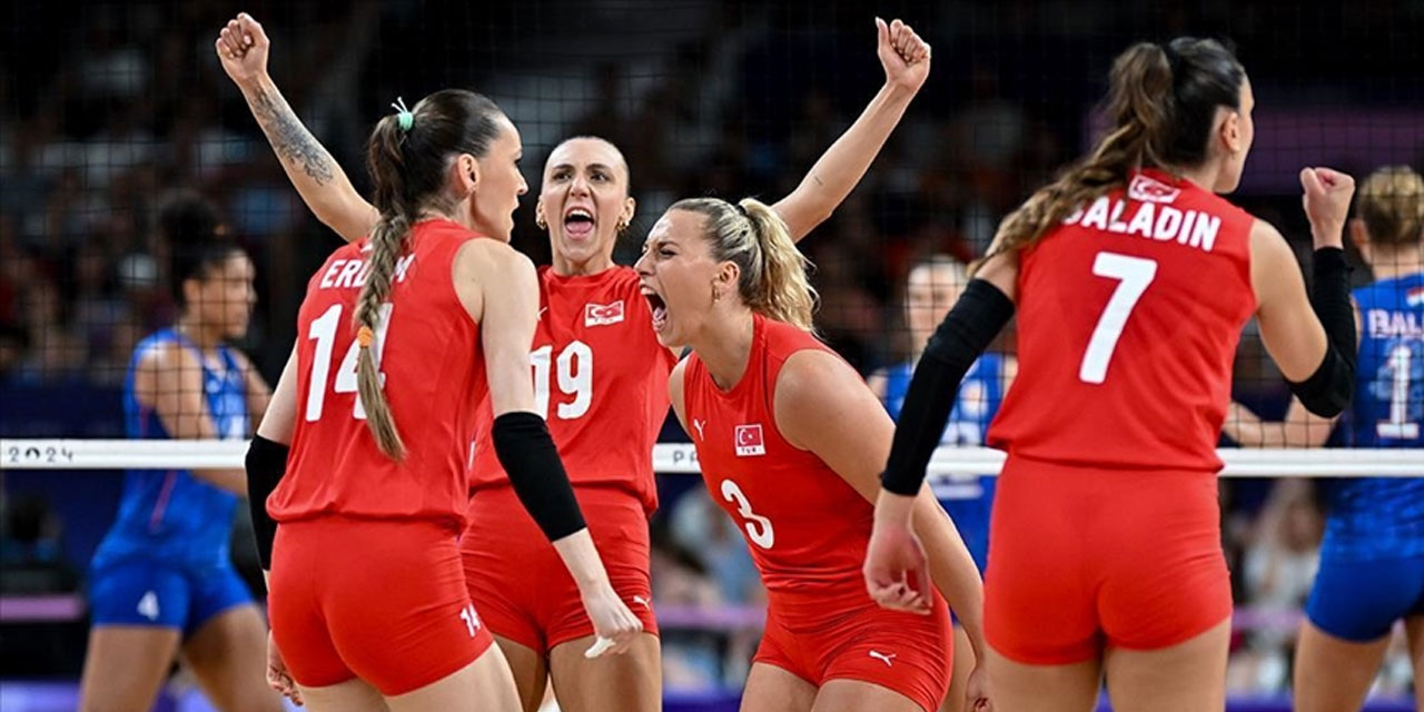 A Milli Kadın Voleybol Takımı, Paris 2024 Olimpiyat Oyunları'nın ilk maçında Hollanda'yı 3-2 yendi