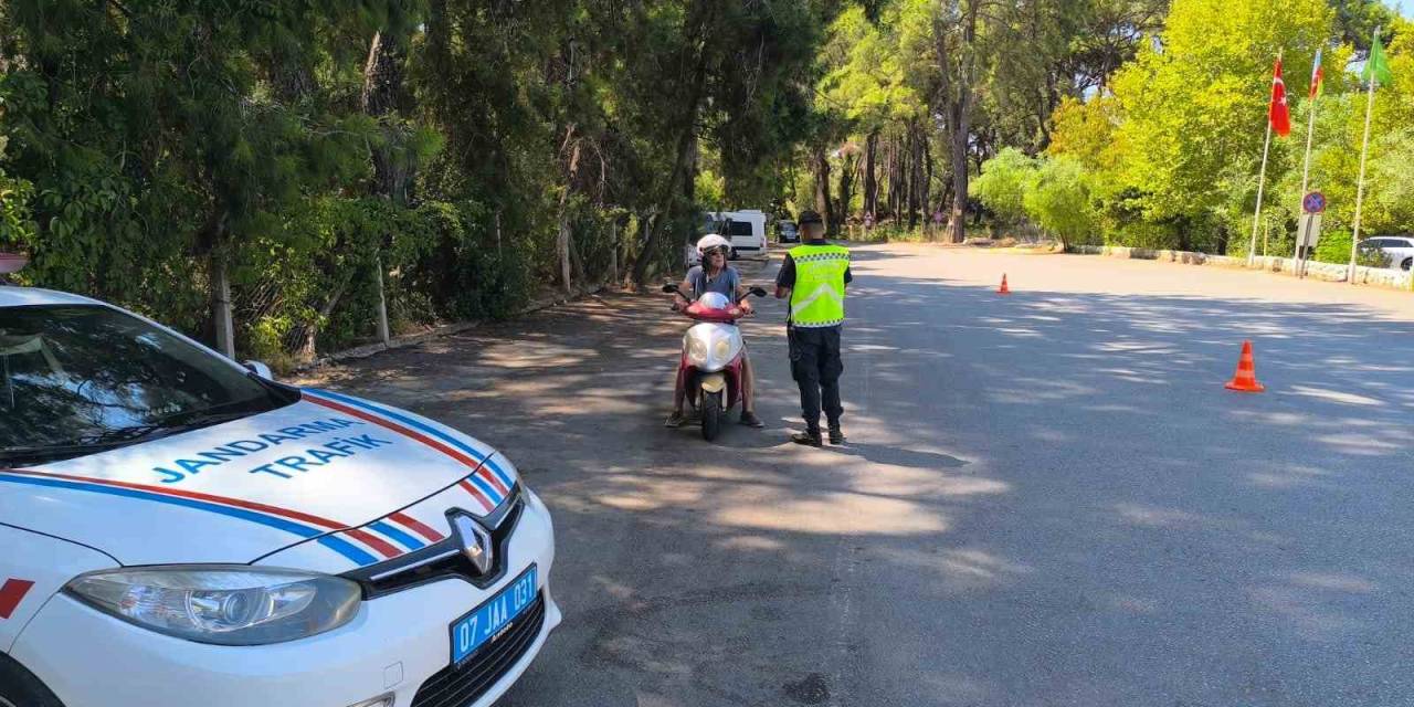 Antalya’da Kurallara Uymayan Motosikletlilere Ceza Yağdı