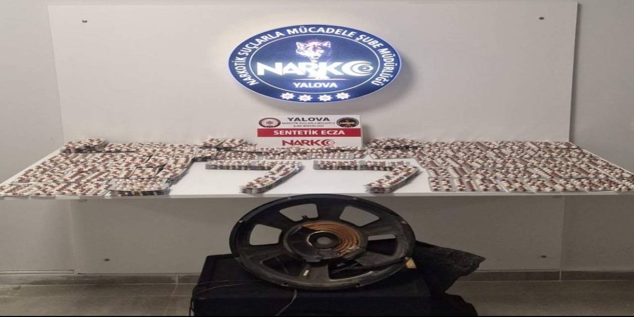 Yalova’da Panelvanın Ses Sistemine Zulalanmış Uyuşturucu Ele Geçirildi