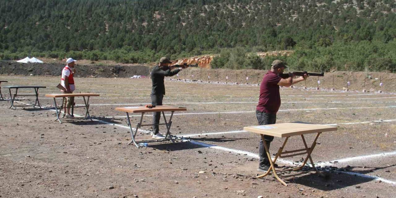 Türkiye’nin Atış Tutkunları Av Tüfeği Üretiminin Merkezi Huğlu’da Buluştu