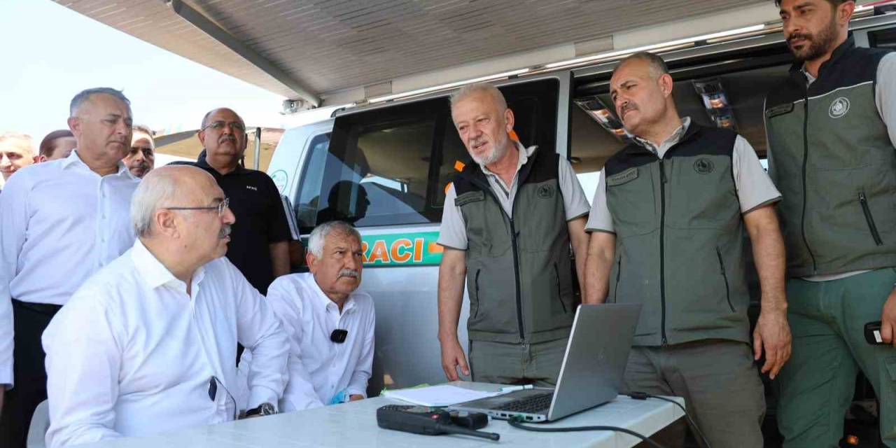 Adana Valisi Köşger: "Yangın Kısmen Kontrol Altında, 45 Hektarlık Alan Zarar Gördü"