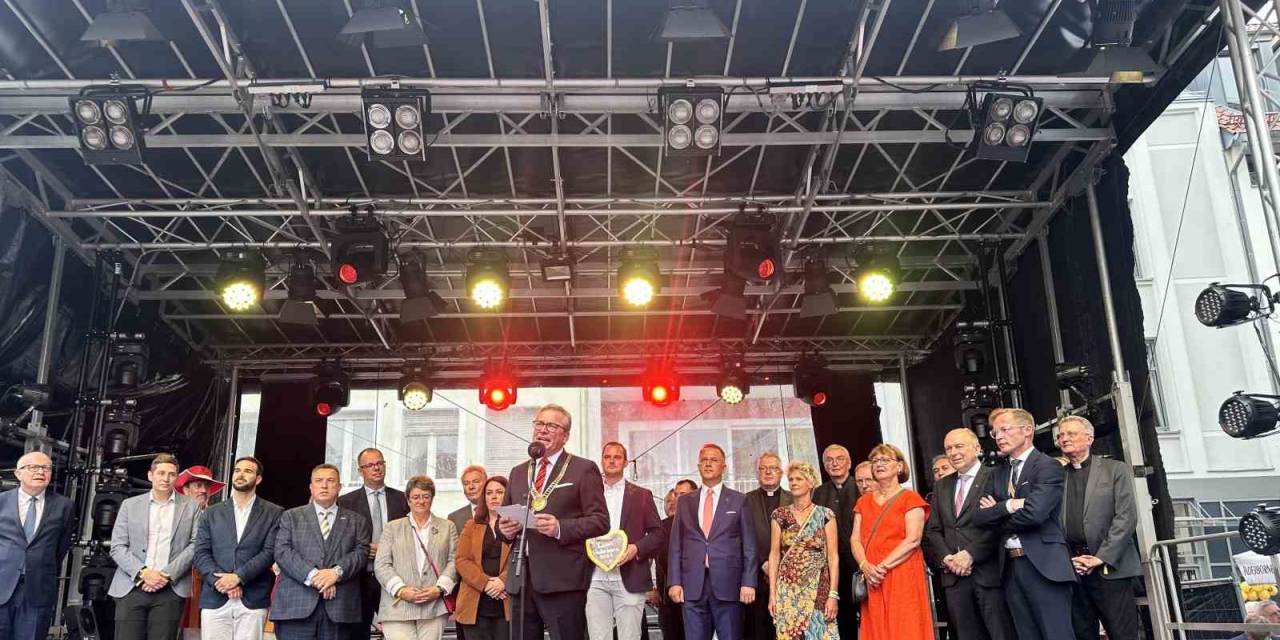 Beylikdüzü İle Paderborn Arasında Kardeş Şehir Protokolü İmzaladı