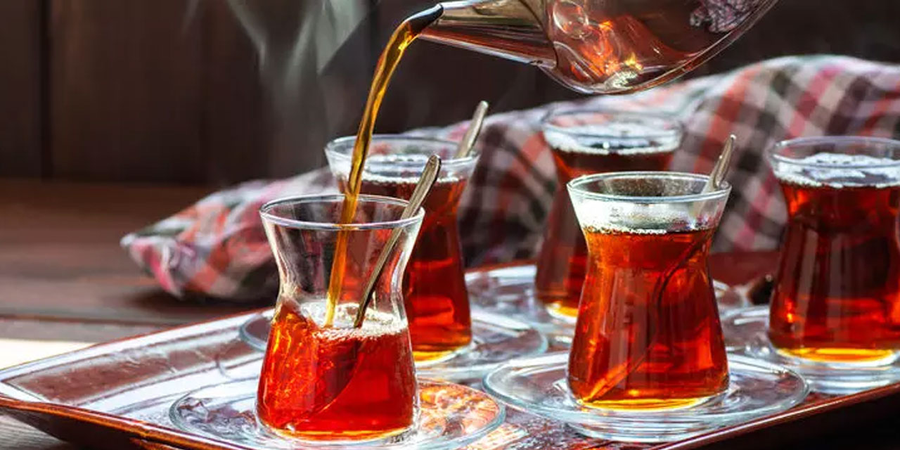 Rize'de çay ocakları ve kahvehanelerde çaya zam