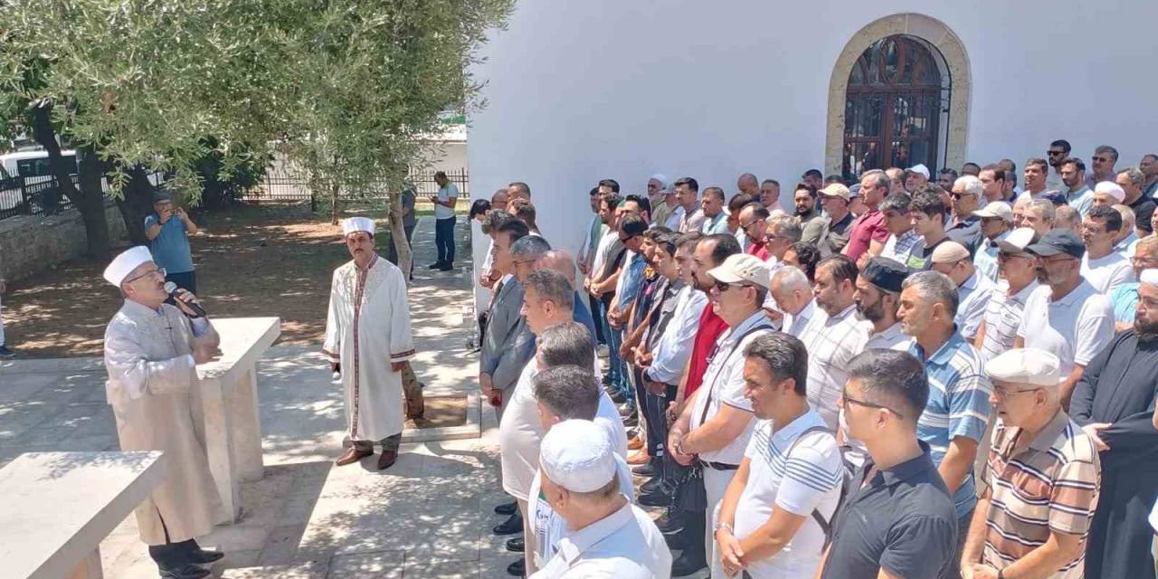 İsmail Haneyye İçin Muğla’da Gıyabi Cenaze Namazı Kılındı