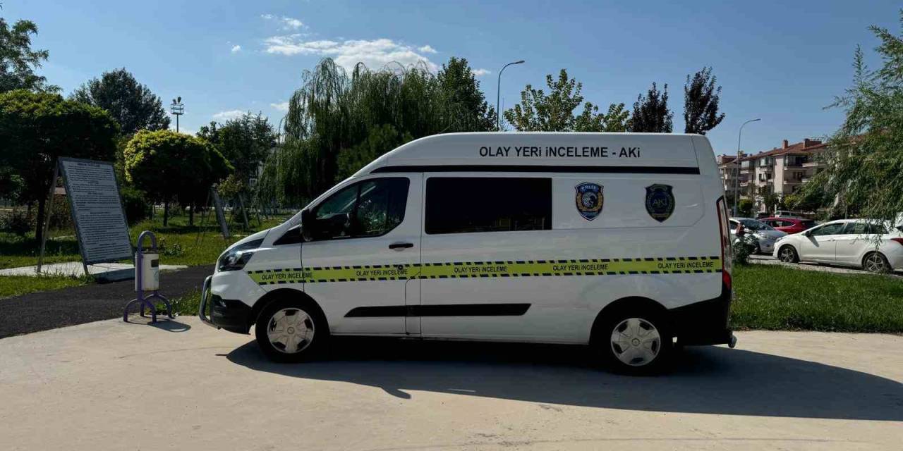 Afyonkarahisar’da Kadın Cesedi Bulundu