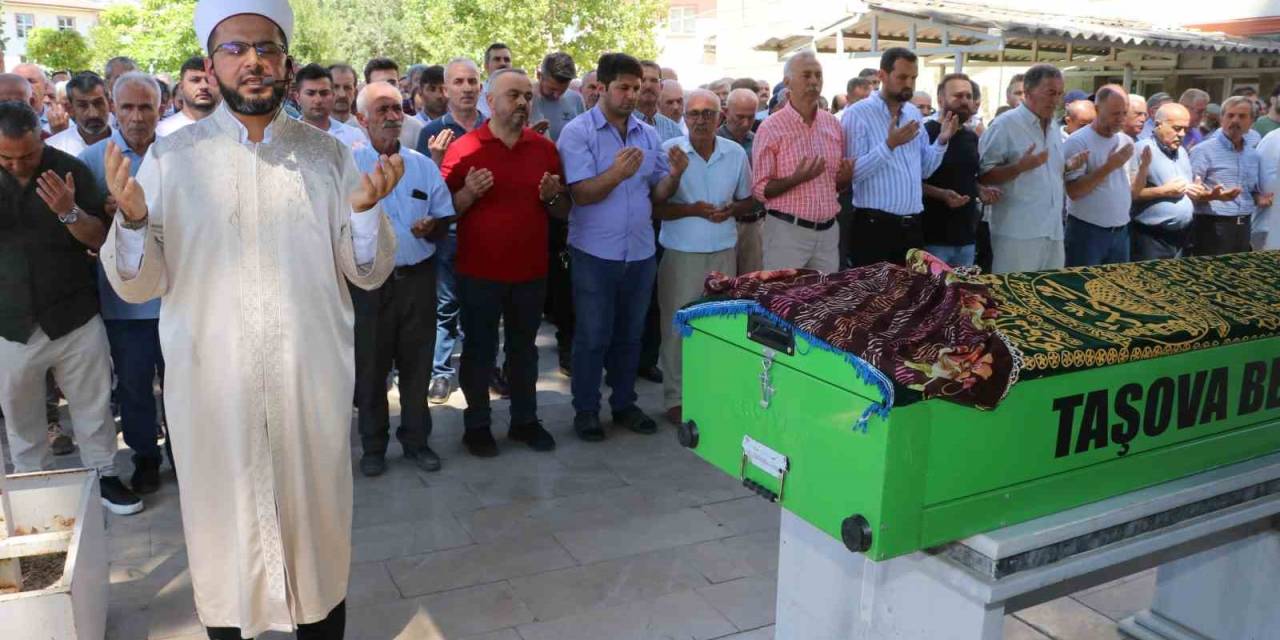 Haniye İçin Amasya’da Gıyabi Cenaze Namazı Kılındı