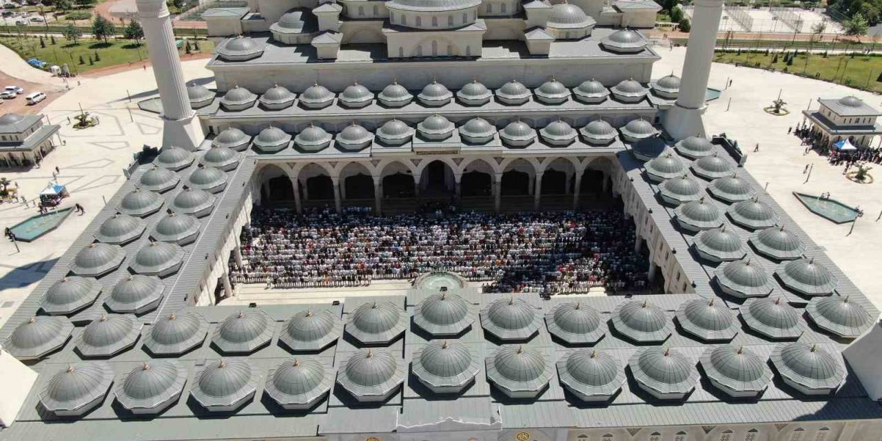 Gaziantep’te İsmail Haniye İçin Gıyabi Cenaze Namazı Kılındı