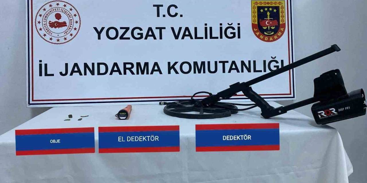 Defineci Suç Üstünde Yakalandı