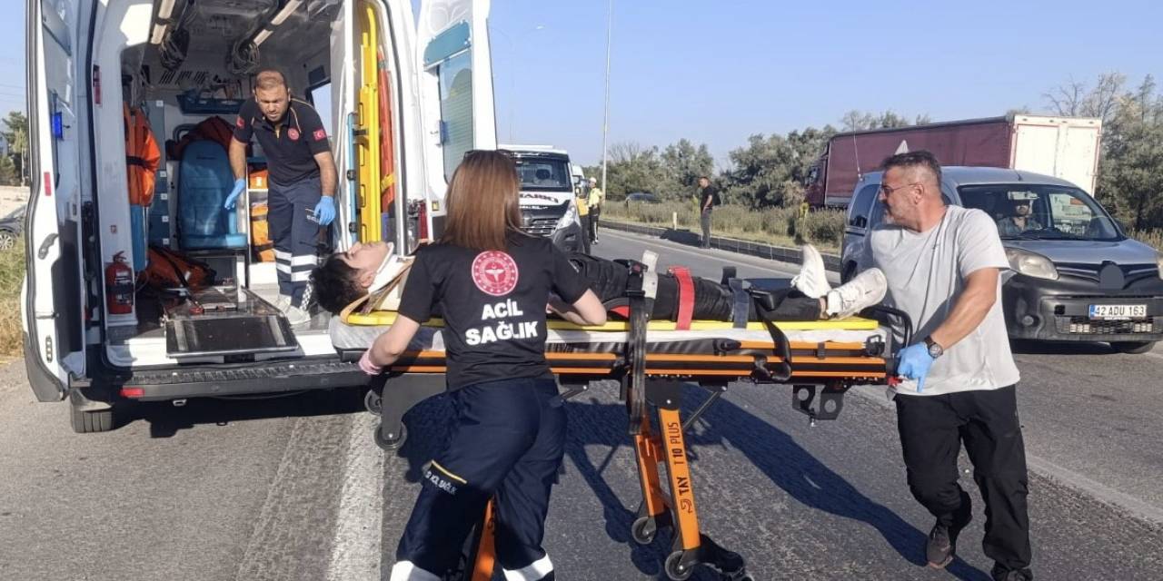 Konya’da Motosiklet İle Otomobil Çarpıştı: 2 Yaralı