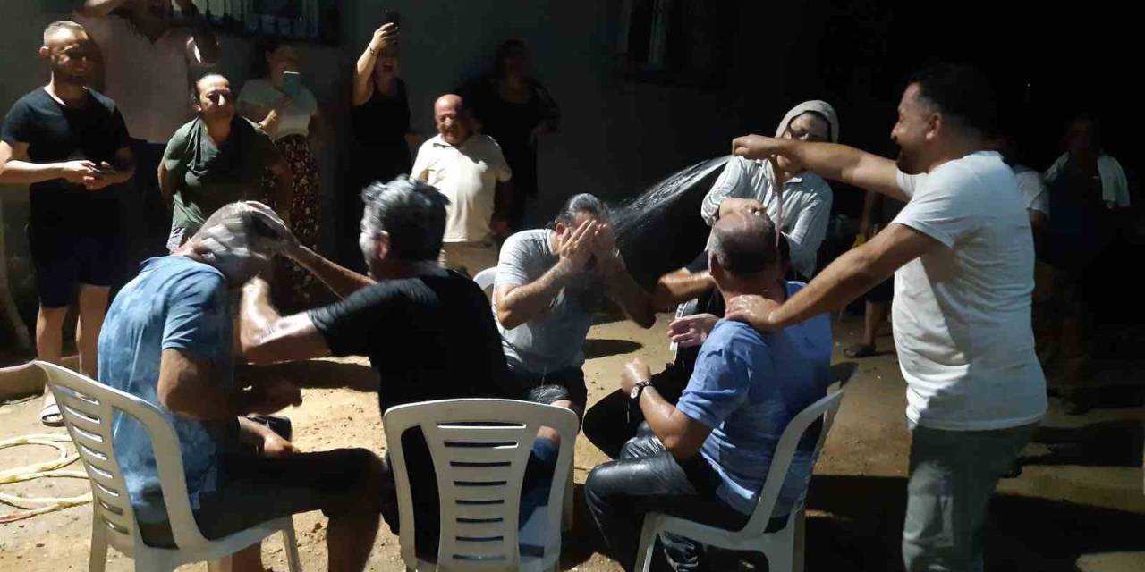 Damat Tarafına Davul Zurla Eşliğinde Şampuanla Duş Aldırdılar