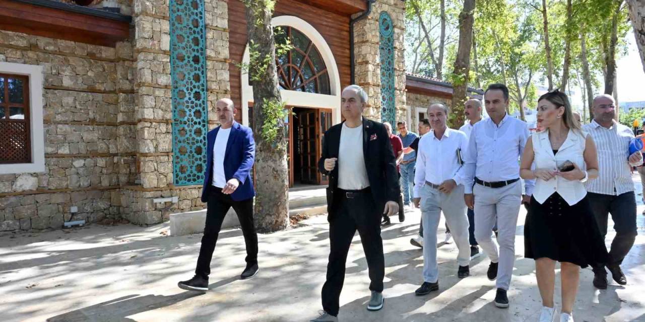 Dokuma’dan Sonra Varsak’a Da ‘Emekli Kıraathanesi’