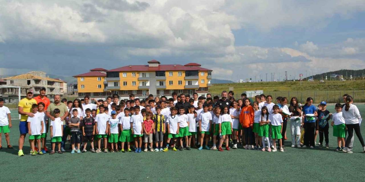 Sarıkamış’ta Çocuklar Önce Kuran Kursu, Sonra Spora Koşuyor