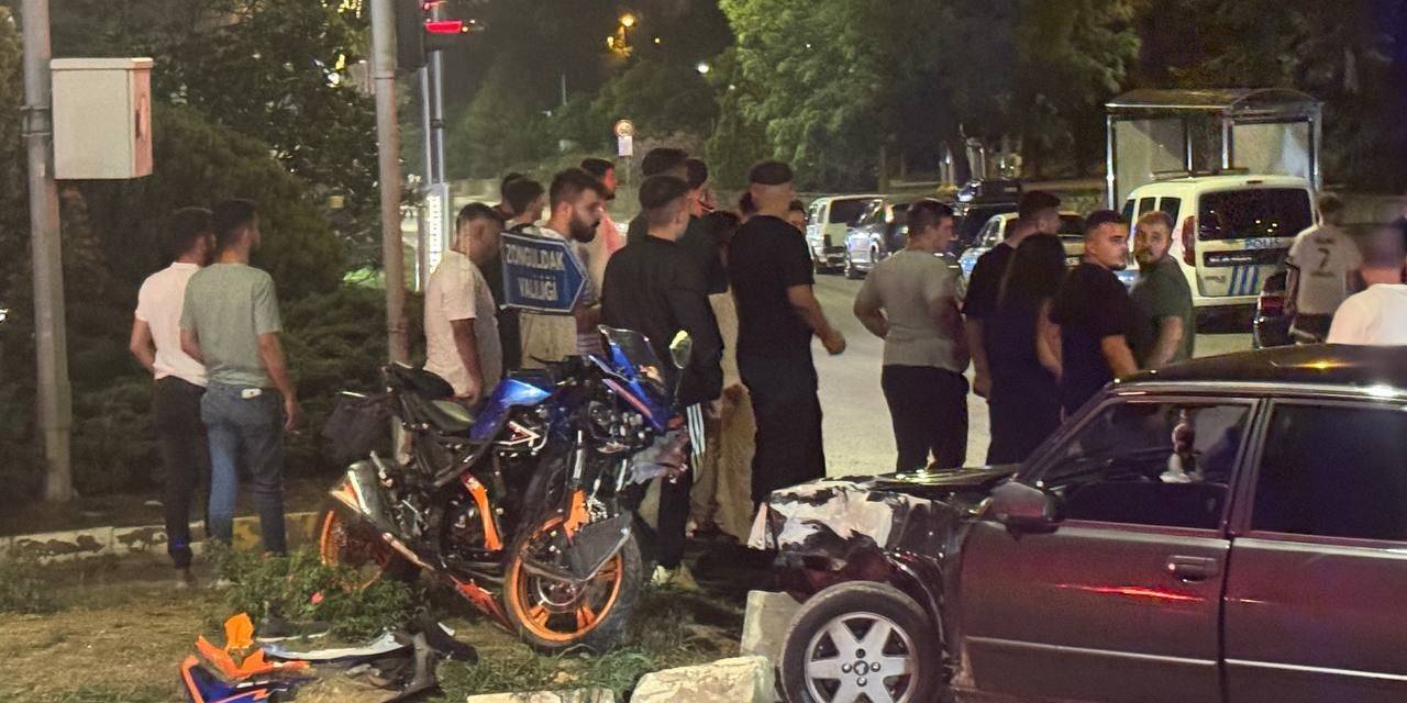 Otomobil İle Motosiklet Kavşakta Çarpıştı: 1 Yaralı