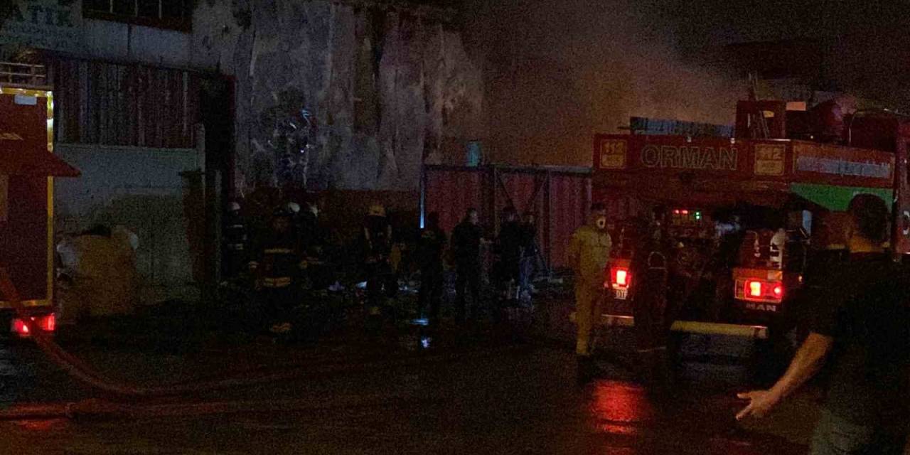 Konya’daki Fabrika Yangını Kontrol Altına Alındı
