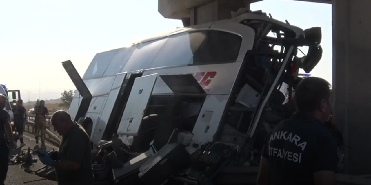 Ankara'da yolcu otobüsünün köprü ayağına çarptığı kazada 9 ölü, 26 yaralı