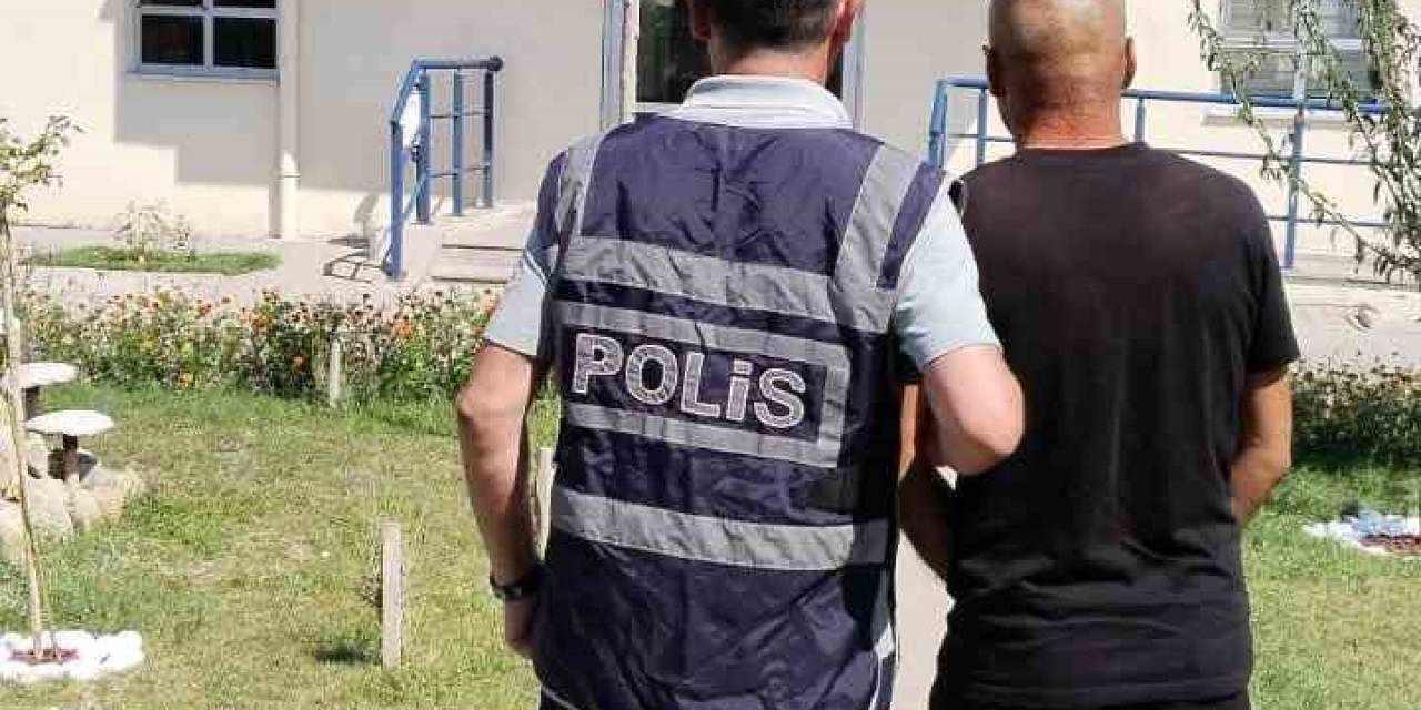 Kasten Yaralama Suçundan Aranan Şahsı Polis Yakaladı
