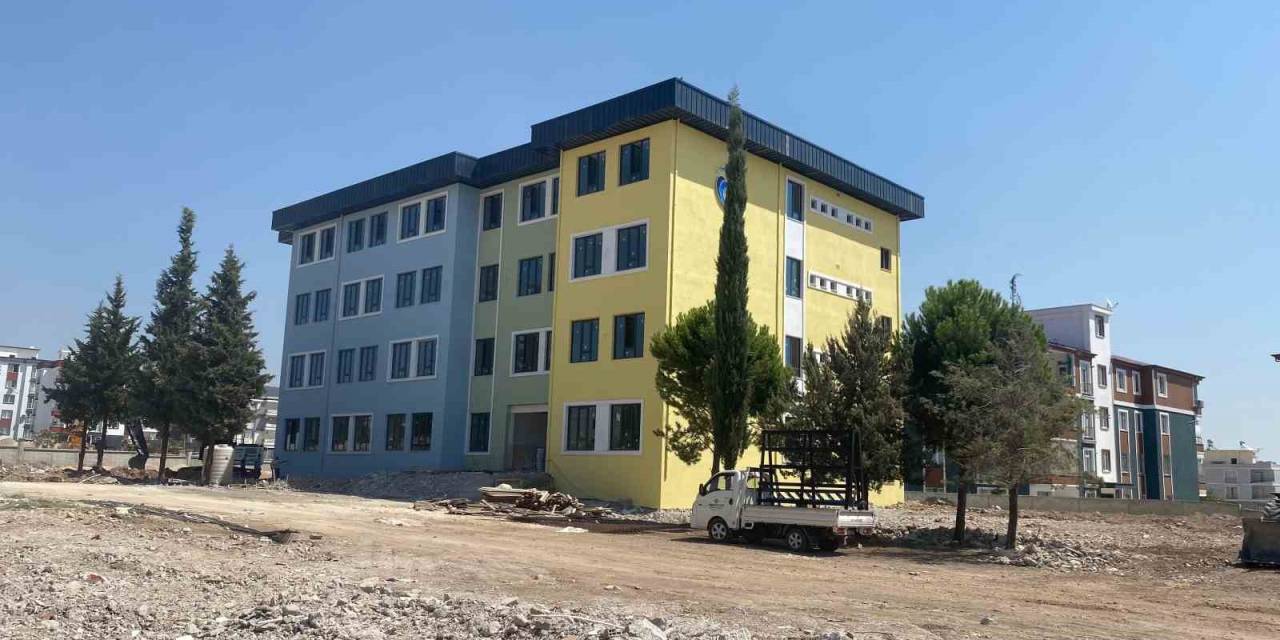 Adıyaman’da Eğitim Yatırımları Hızla Sürüyor