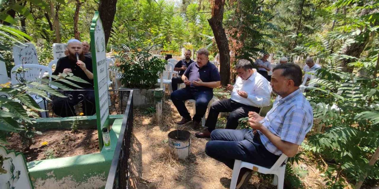 Denizlili İş Adamı Ali Filiz Dualarla Anıldı