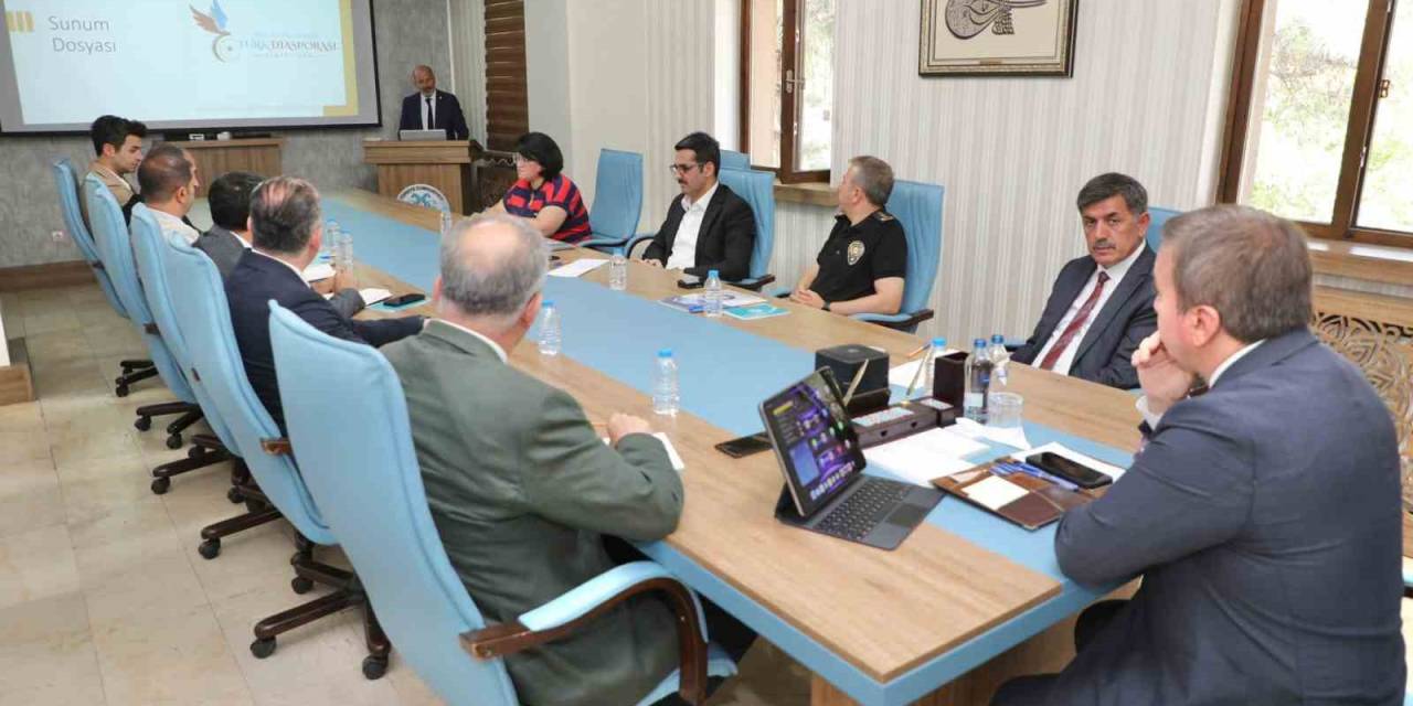 "Türkiye Yüzyılında 1. Uluslararası Türk Diasporası Sempozyumunun" Hazırlık Toplantısı Düzenlendi