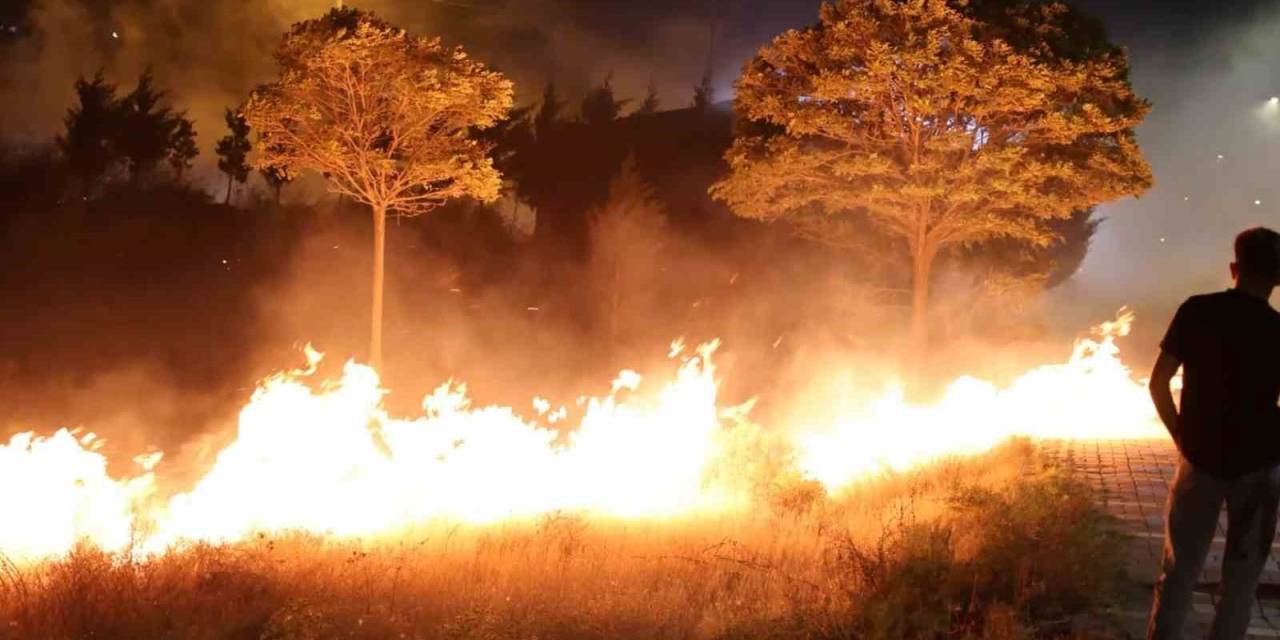 Aksaray’da Geceyi Aydınlatan Alevler Paniğe Neden Oldu