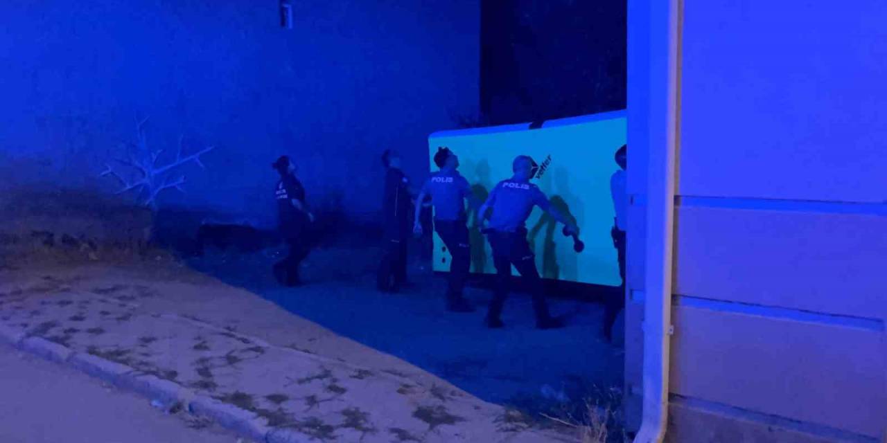 Cezaevinden Çıktığı Gün Ortalığı Tekrar Birbirine Kattı