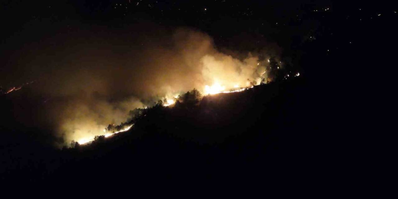 Bolu’da Orman Yangını 12 Saattir Devam Ediyor