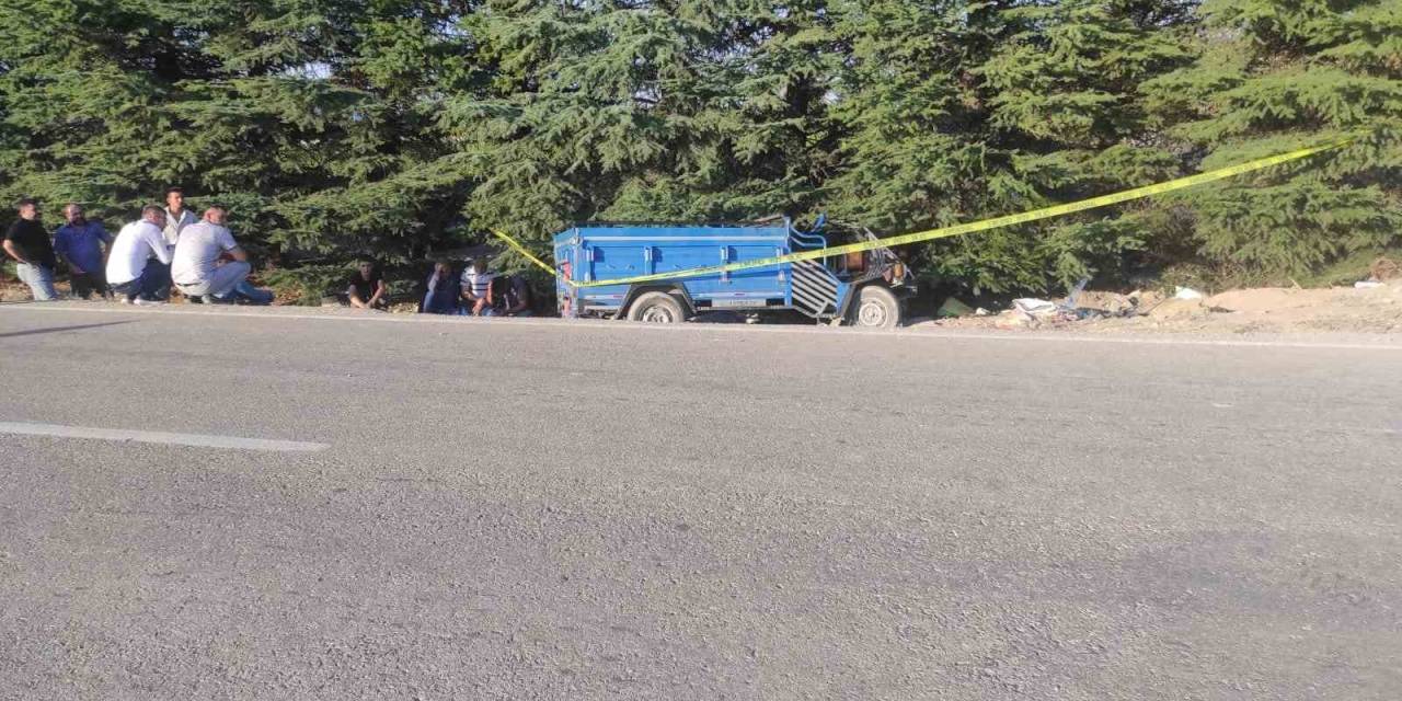 Isparta’da Otomobil Patpatla Çarpıştı: 2 Ölü, 8 Yaralı