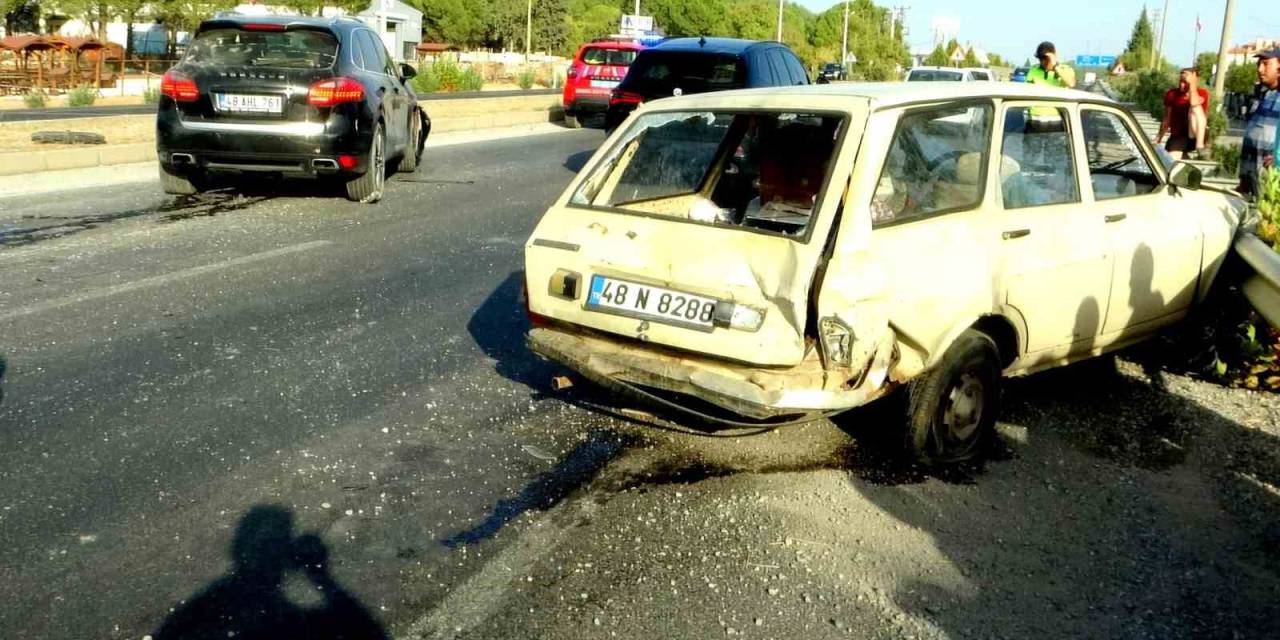 Menteşe’de Trafik Kazası: 3 Yaralı