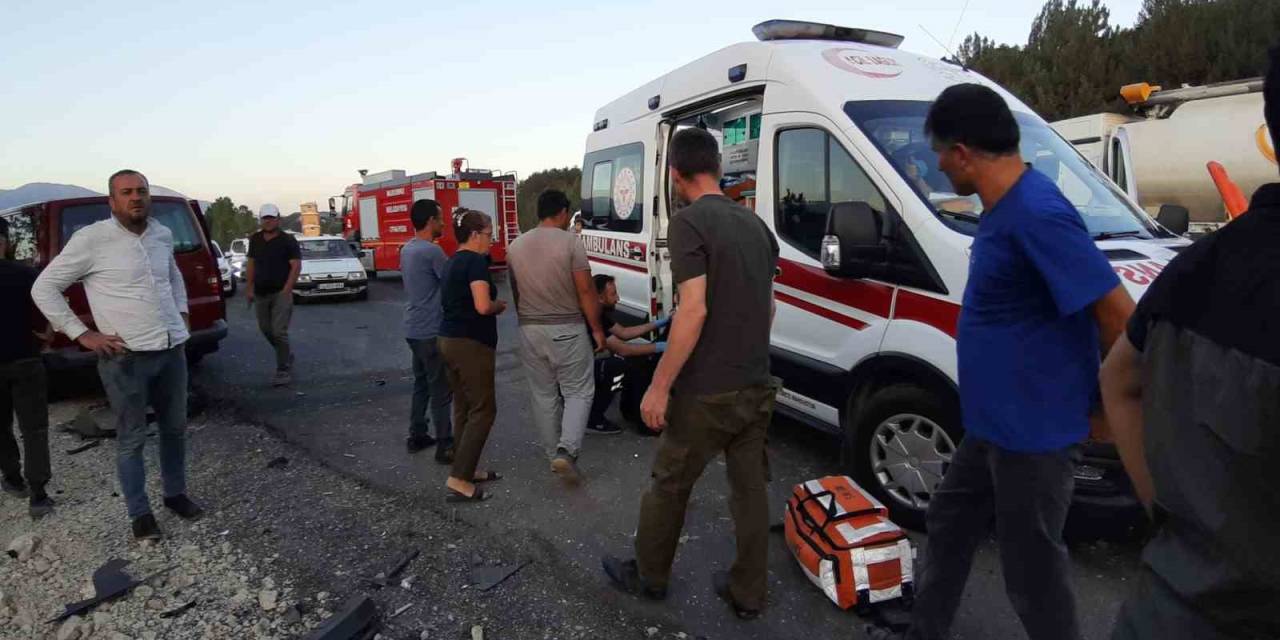 Bolu-mudurnu Yolunda Feci Kaza: 1 Ölü, 1 Yaralı