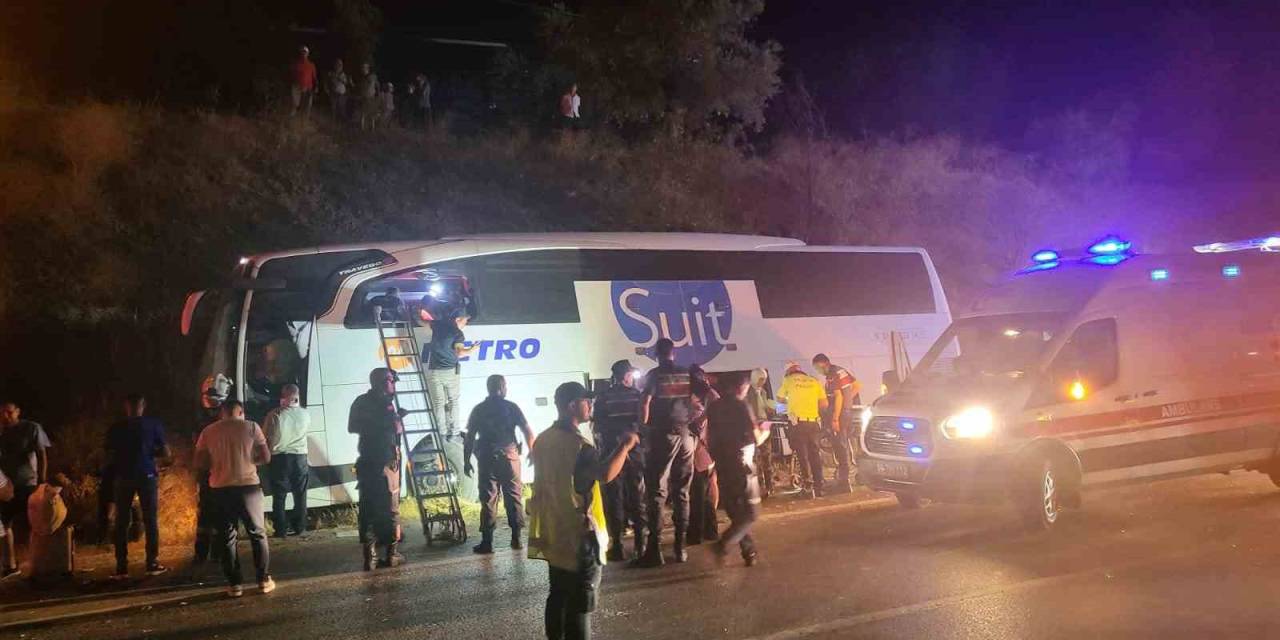 Aydın’da Yolcu Otobüsü Yoldan Çıktı: 1 Ölü, 7 Yaralı