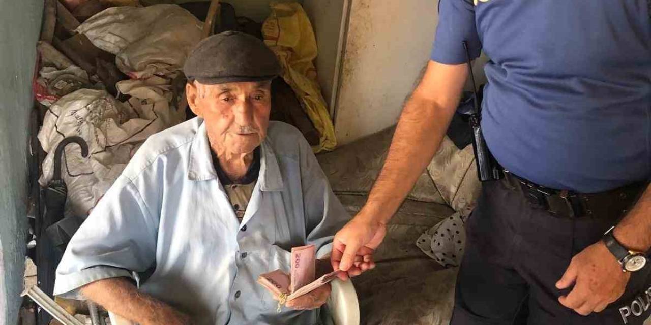 Milas’ta Kaybolan Para Ve Ziynet Eşyası Sahibine Teslim Edildi