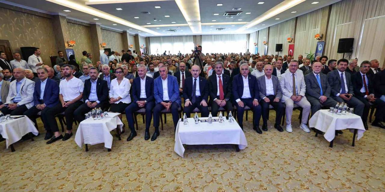 Yusuf Alemdar Depremi Hatırlatıp Sakarya’ya Seslendi: "Gelin Sokağında Yürüdüğümüz Şehri Birlikte İnşa Edelim"