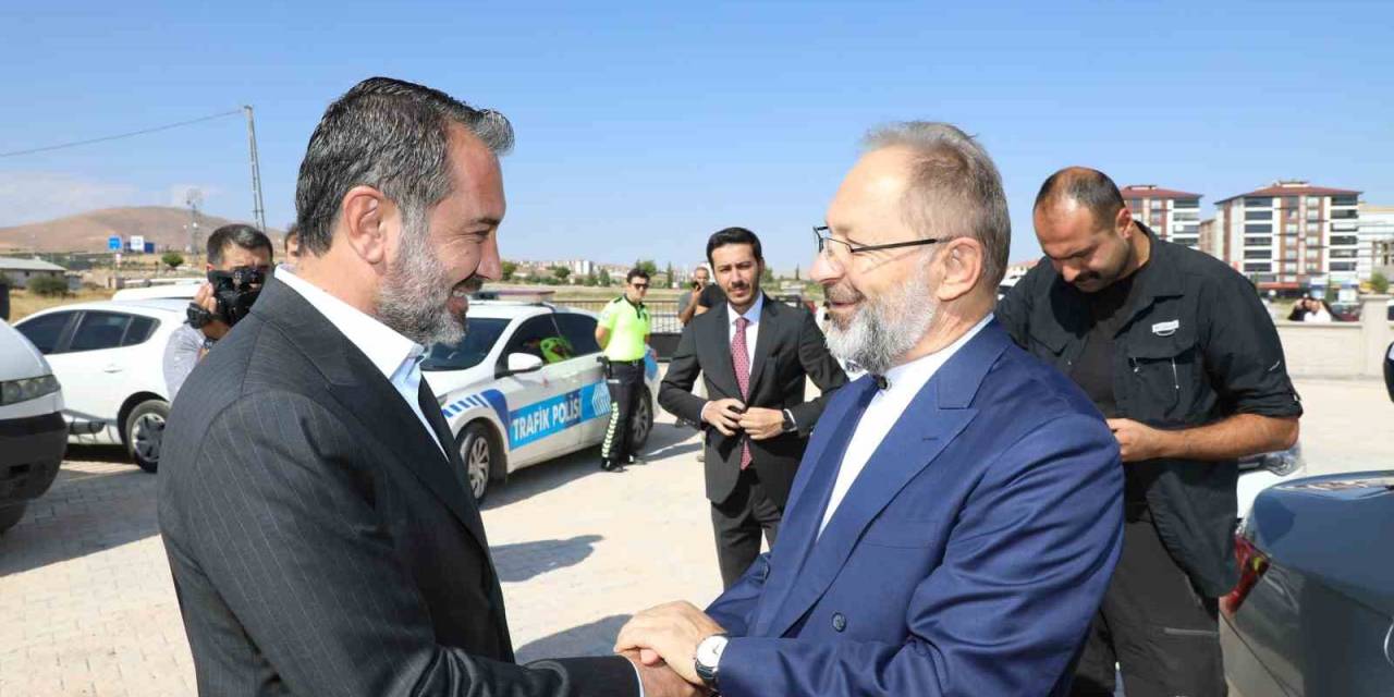 Diyanet İşleri Başkanı Ali Erbaş’tan Başkan Şerifoğulları’na Teşekkür