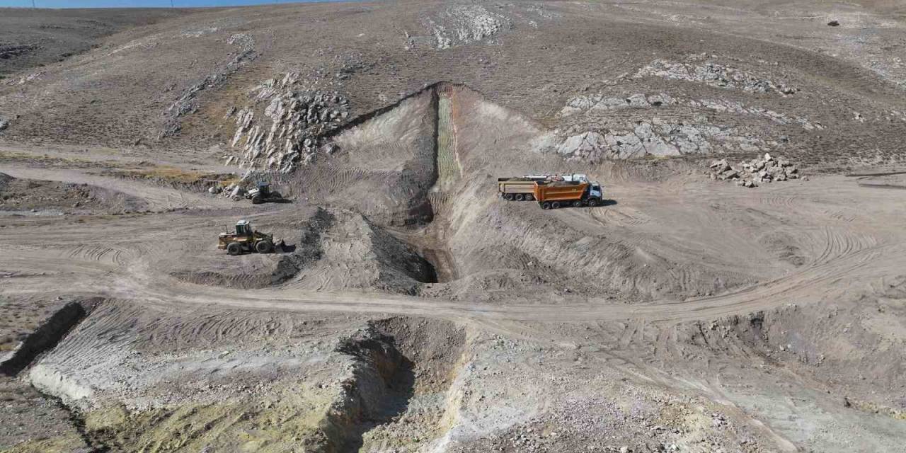 Konya Büyükşehir’den 450 Bin Metreküplük Sel Kalkanı