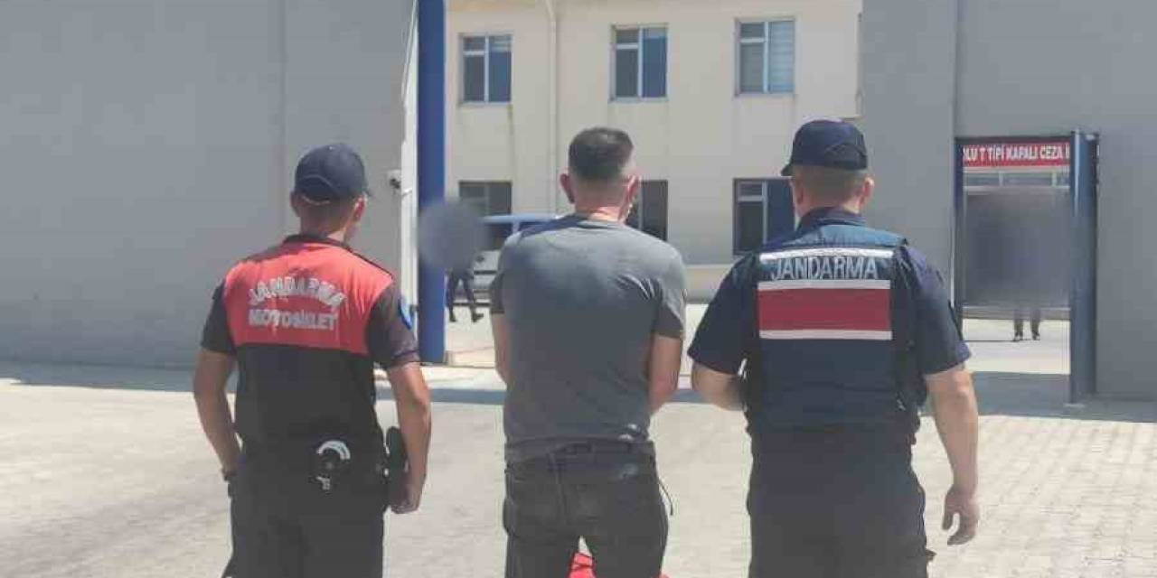 Afyonkarahisar’da Adam Yaralama Suçundan Aranan Şahıs Yakalandı