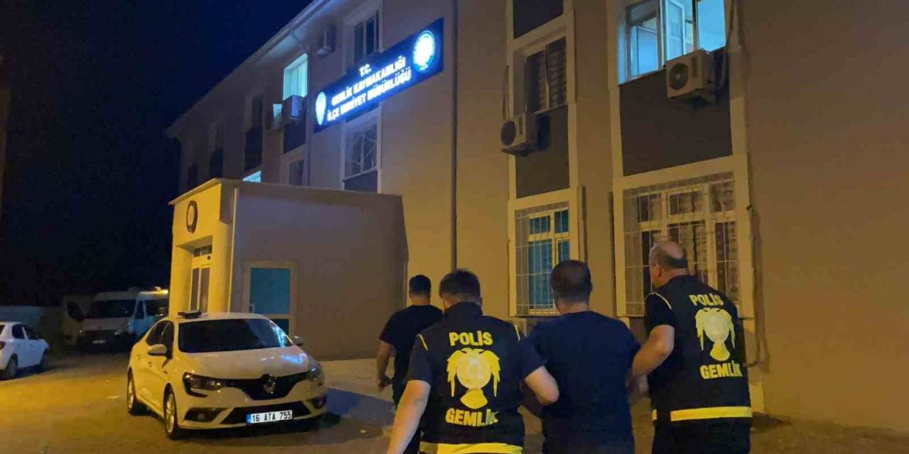 Bursa’da 3 Kişiyi Silahla Yaralayan Zanlı Yakalandı