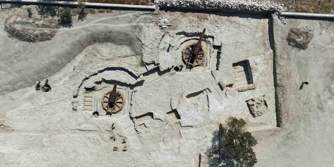 Çanakkale Savaşları’ndan Kalma 109 Yıllık Top Mevzileri Gün Yüzüne Çıkarılıyor
