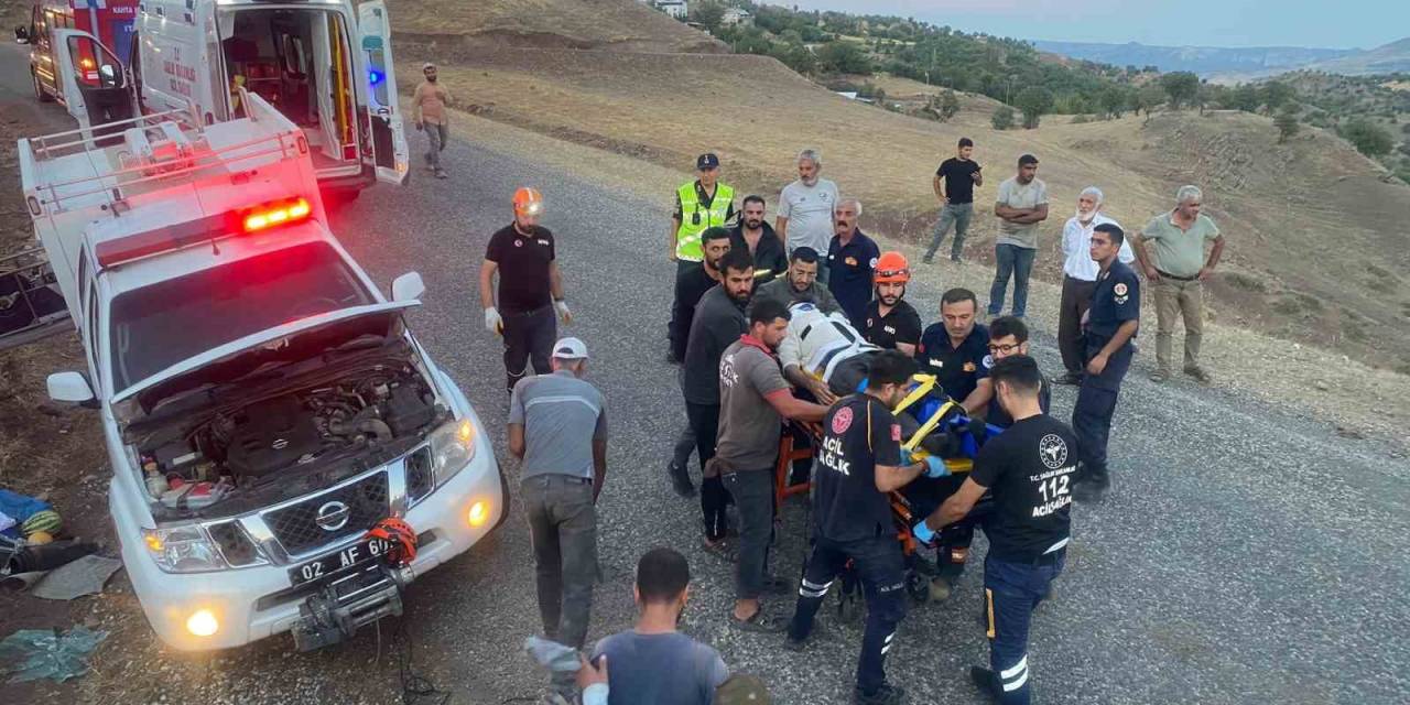 Beton Mikseri Devrildi: 1 Yaralı