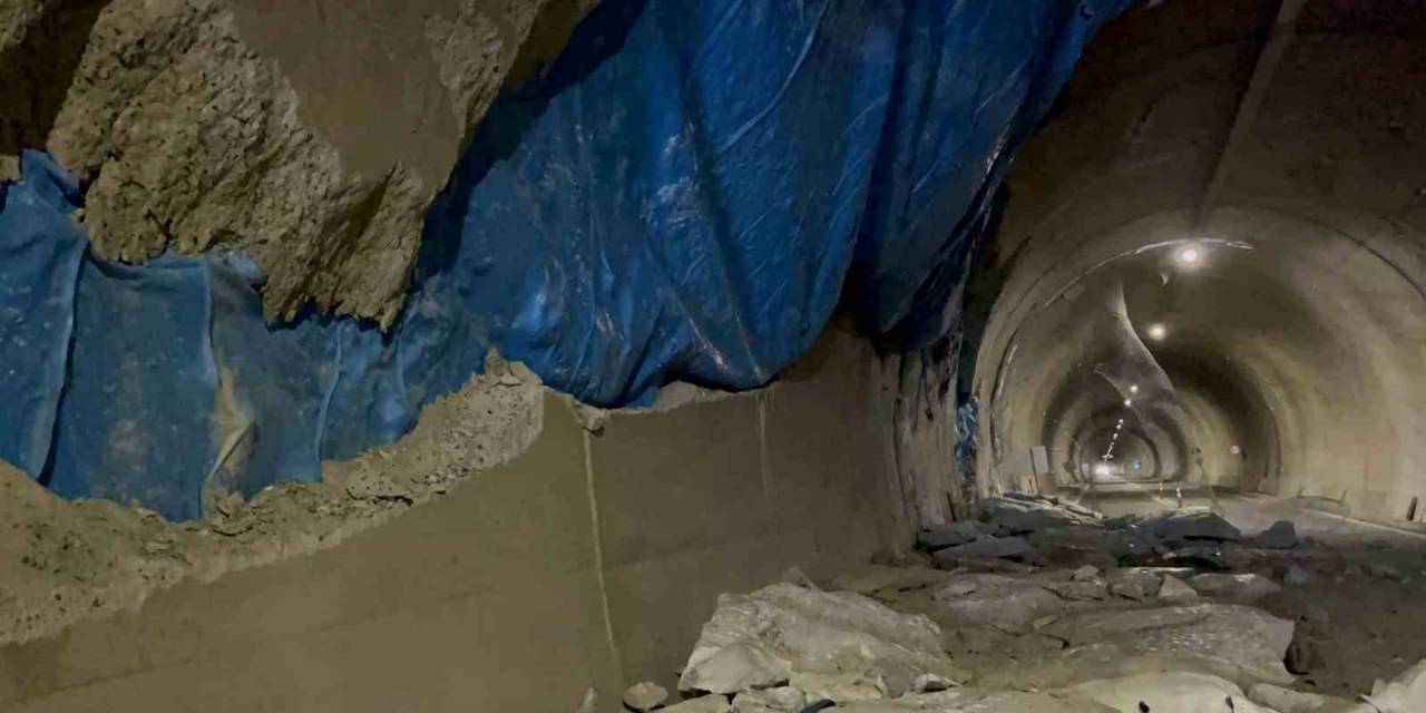 Artvin-yusufeli Karayolunda Çökme Nedeniyle Ulaşıma Kapatılan Tünelin Son Hali Görüntülendi