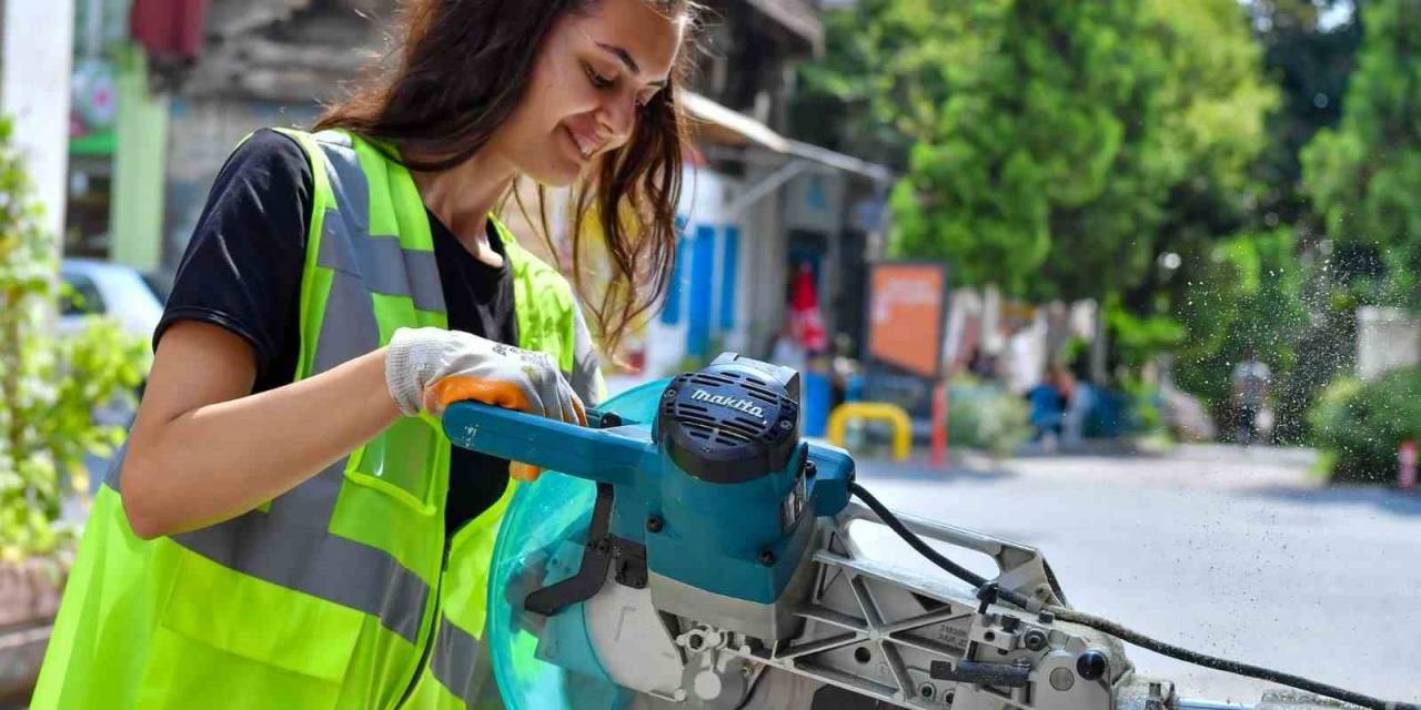 Fatih’te 100 Ahşap Yapı Restore Edildi