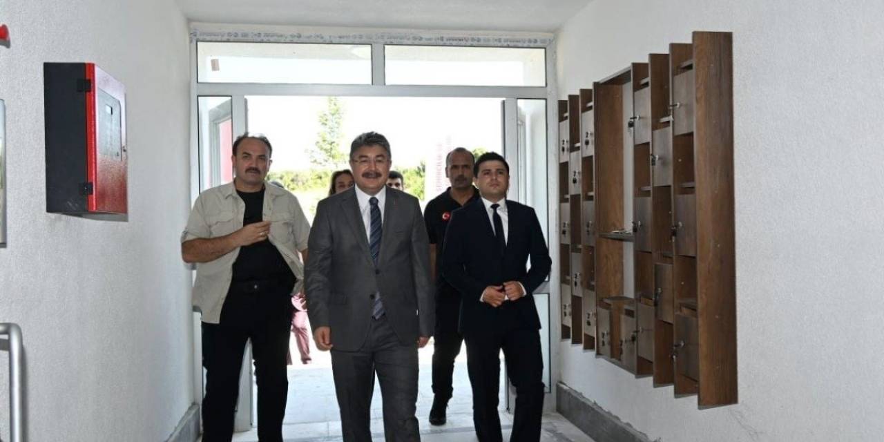 Osmaniye Sumbas’ta Depremzede Aileler Yeni Evlerine Kavuştu