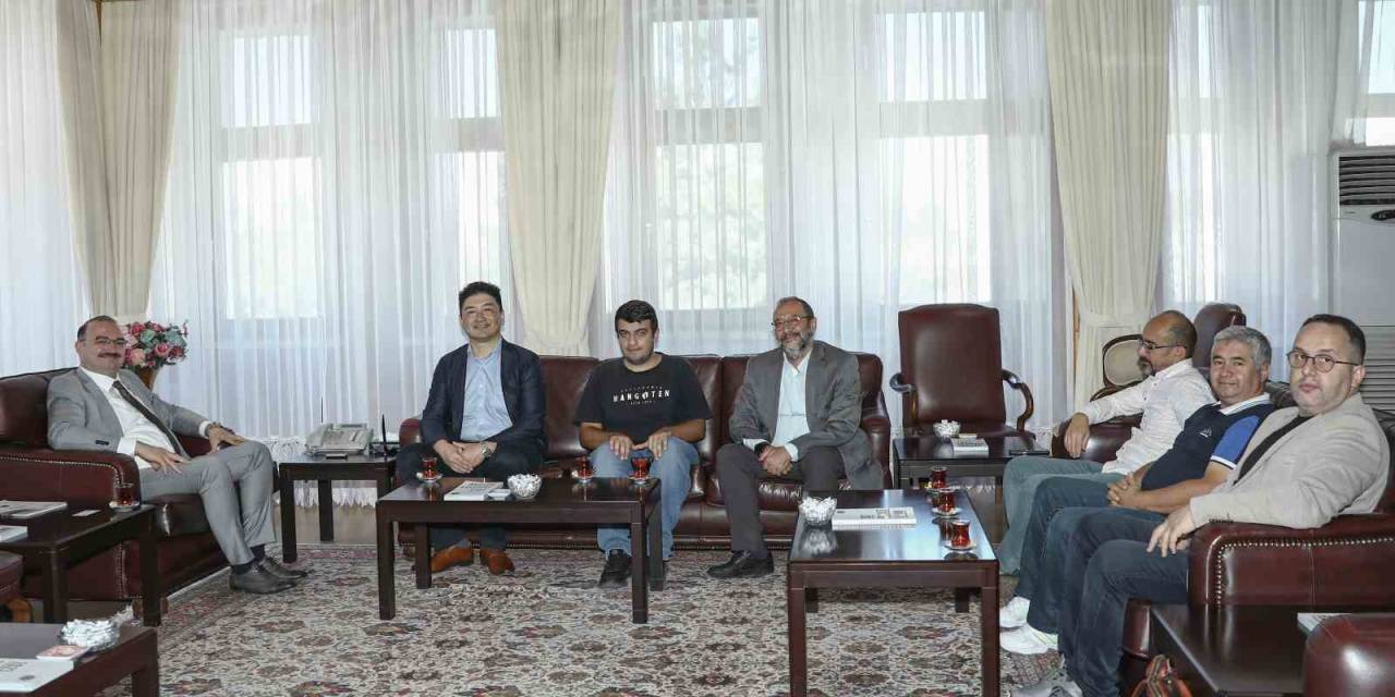 Kyushu Teknoloji Enstitüsü İle İş Birliğini Güçlendirecek Görüşme